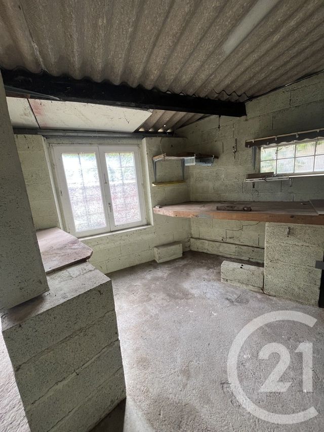 Parking &agrave; louer - 12 m2 - Montlucon - 03 - AUVERGNE