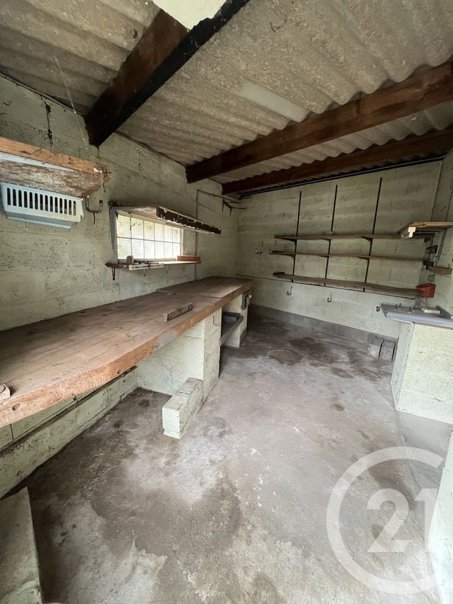 Parking &agrave; louer - 12 m2 - Montlucon - 03 - AUVERGNE