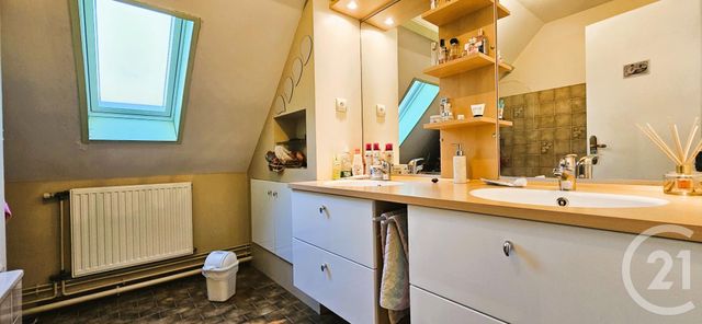 Maison &agrave; vendre - 7 pi&egrave;ces - 113,60 m2 - Montlucon - 03 - AUVERGNE