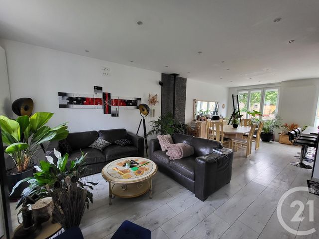 Maison &agrave; louer - 4 pi&egrave;ces - 103,30 m2 - Treignat - 03 - AUVERGNE