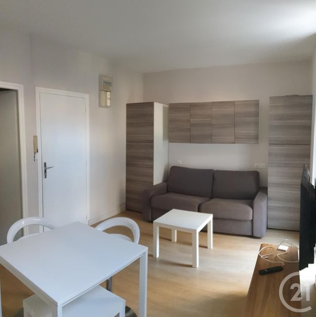 Appartement Studio &agrave; louer - 1 pi&egrave;ce - 24,15 m2 - Montlucon - 03 - AUVERGNE