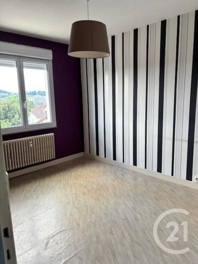 Appartement F4 &agrave; vendre - 4 pi&egrave;ces - 80 m2 - Montlucon - 03 - AUVERGNE