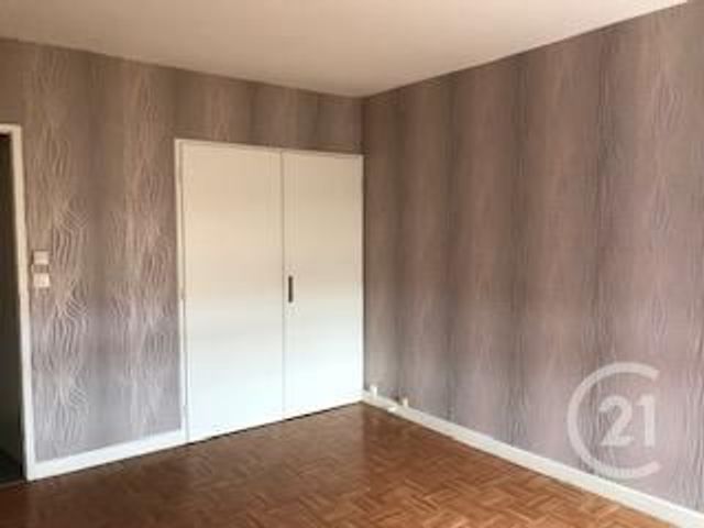 Appartement F3 &agrave; vendre - 3 pi&egrave;ces - 59,46 m2 - Montlucon - 03 - AUVERGNE