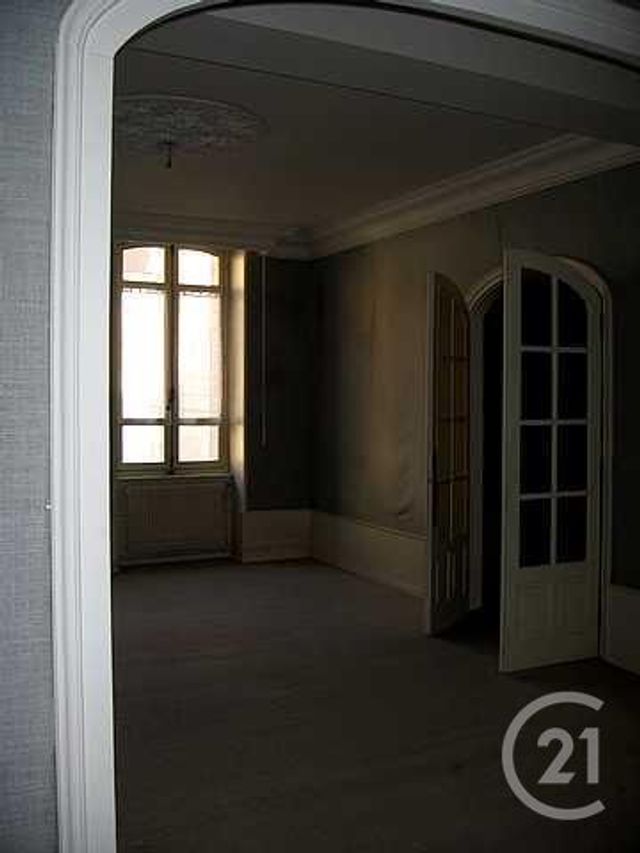 Appartement F3 bis &agrave; vendre - 3 pi&egrave;ces - 81 m2 - Montlucon - 03 - AUVERGNE