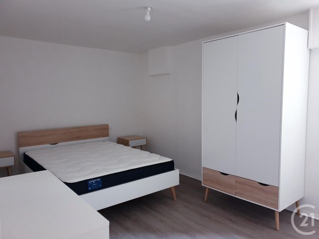 Appartement F2 &agrave; louer - 2 pi&egrave;ces - 49,80 m2 - Montlucon - 03 - AUVERGNE