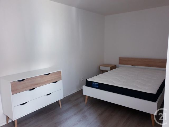 Appartement F2 &agrave; louer - 2 pi&egrave;ces - 49,80 m2 - Montlucon - 03 - AUVERGNE