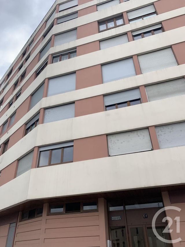 Appartement F3 &agrave; louer - 3 pi&egrave;ces - 58 m2 - Montlucon - 03 - AUVERGNE