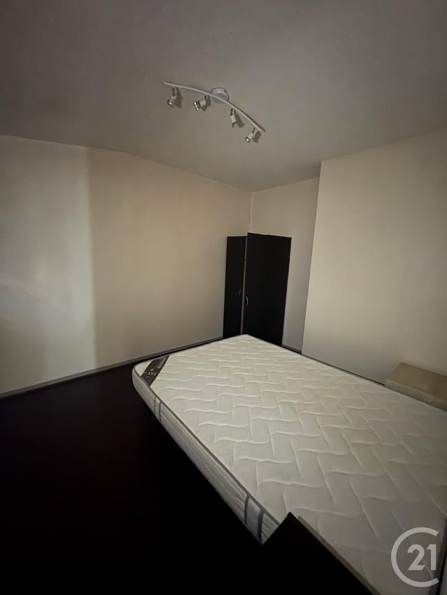 Appartement F1 &agrave; louer - 2 pi&egrave;ces - 32,48 m2 - Montlucon - 03 - AUVERGNE