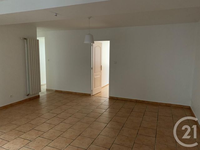 Appartement F2 bis &agrave; louer - 3 pi&egrave;ces - 71,38 m2 - Montlucon - 03 - AUVERGNE