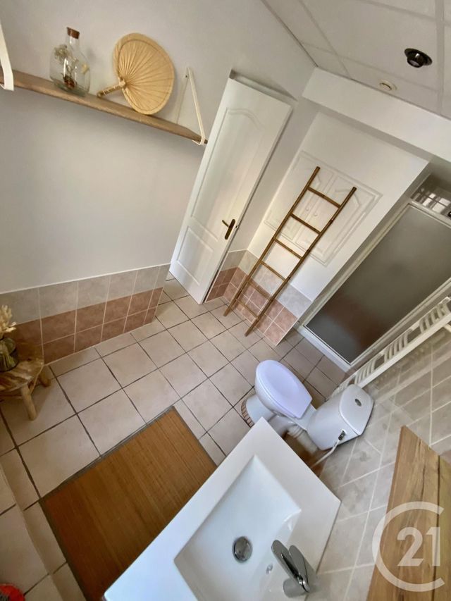 Appartement F2 bis &agrave; louer - 3 pi&egrave;ces - 71,38 m2 - Montlucon - 03 - AUVERGNE