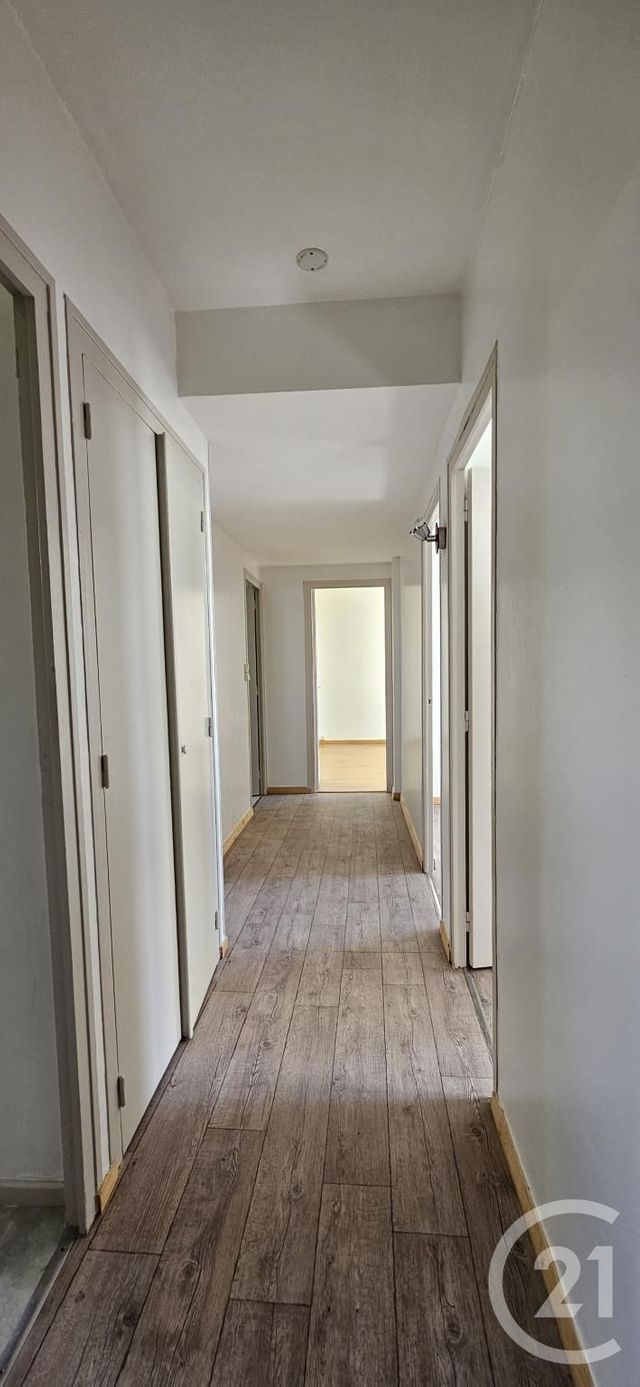 Appartement F4 &agrave; vendre - 4 pi&egrave;ces - 65,94 m2 - Montlucon - 03 - AUVERGNE