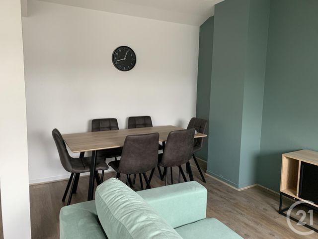 Appartement F3 &agrave; louer - 3 pi&egrave;ces - 44,63 m2 - Montlucon - 03 - AUVERGNE