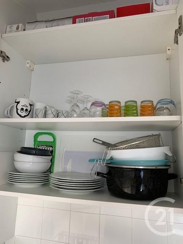 Appartement F3 &agrave; louer - 3 pi&egrave;ces - 44,63 m2 - Montlucon - 03 - AUVERGNE