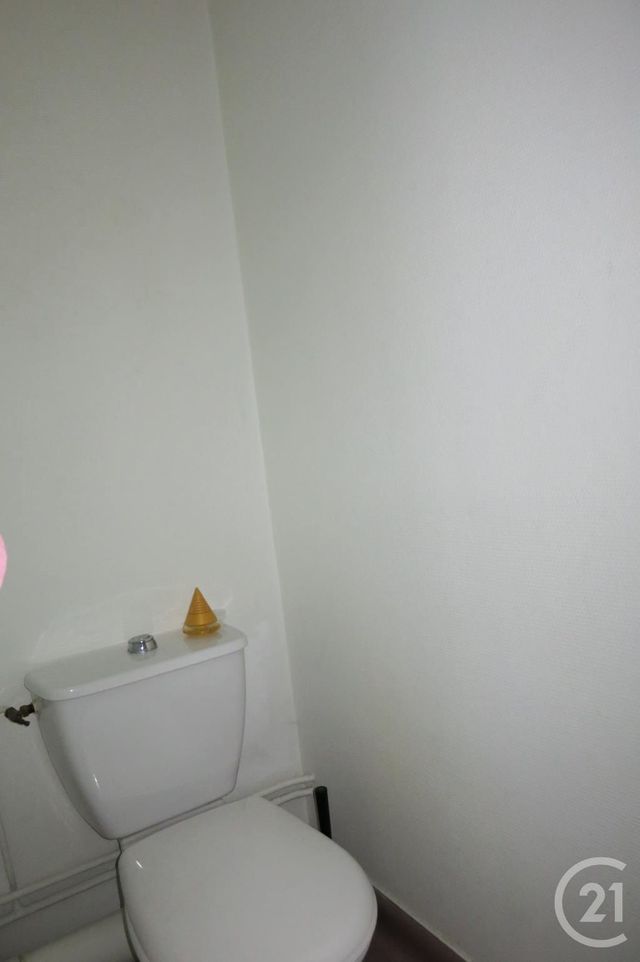 Appartement F1 &agrave; louer - 1 pi&egrave;ce - 23 m2 - Montlucon - 03 - AUVERGNE