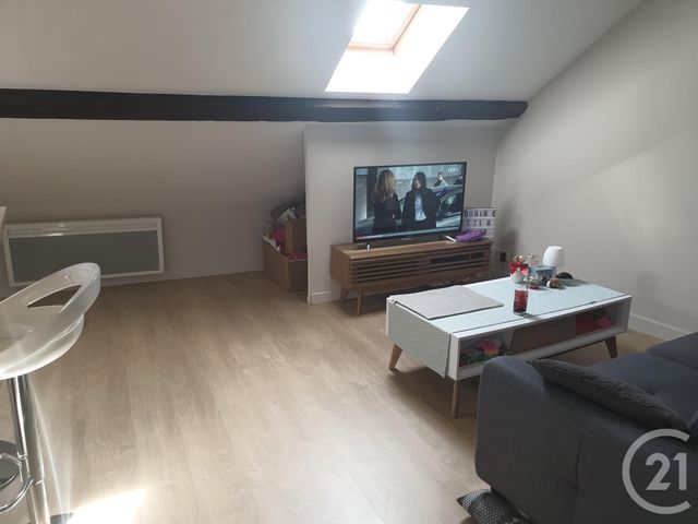 Appartement F1 &agrave; louer - 1 pi&egrave;ce - 23 m2 - Montlucon - 03 - AUVERGNE