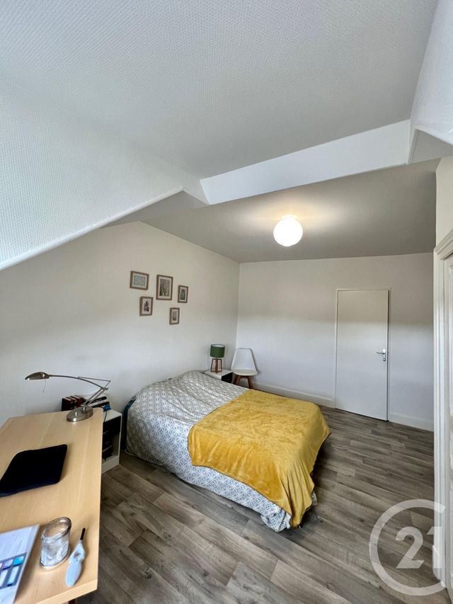 Appartement F1 &agrave; louer - 1 pi&egrave;ce - 22 m2 - Montlucon - 03 - AUVERGNE