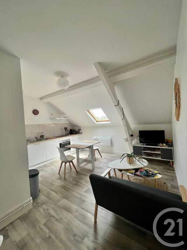 Appartement F1 &agrave; louer - 1 pi&egrave;ce - 22 m2 - Montlucon - 03 - AUVERGNE
