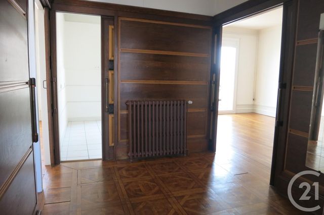 Appartement F3 &agrave; louer - 3 pi&egrave;ces - 80 m2 - Montlucon - 03 - AUVERGNE