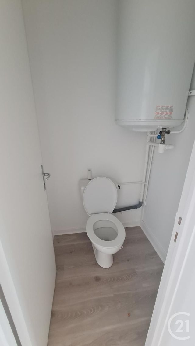 Appartement F1 &agrave; louer - 1 pi&egrave;ce - 34,88 m2 - Montlucon - 03 - AUVERGNE