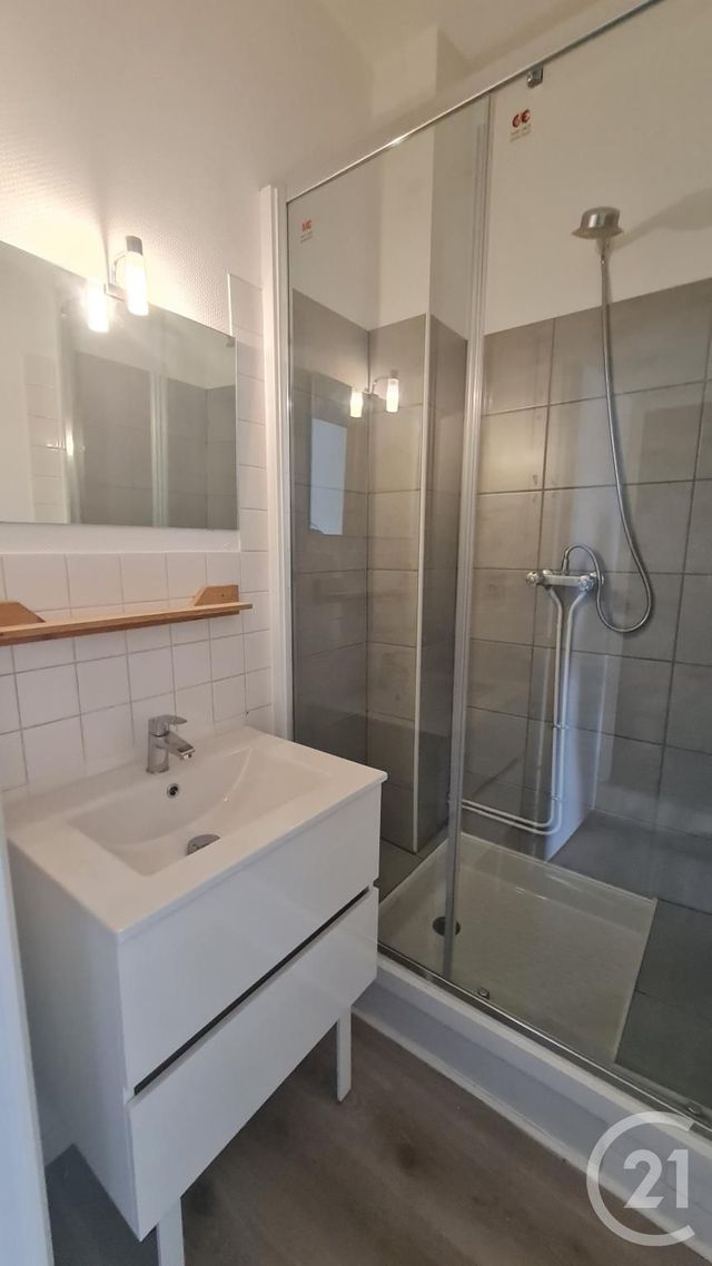 Appartement F1 &agrave; louer - 1 pi&egrave;ce - 34,88 m2 - Montlucon - 03 - AUVERGNE