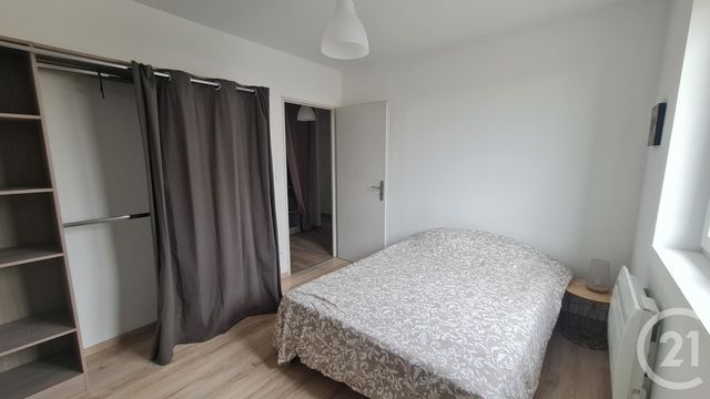 Appartement F4 &agrave; louer - 4 pi&egrave;ces - 71,75 m2 - Montlucon - 03 - AUVERGNE