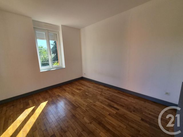 Appartement F2 &agrave; louer - 2 pi&egrave;ces - 47,04 m2 - Montlucon - 03 - AUVERGNE