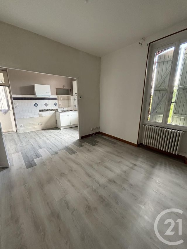 Maison &agrave; vendre - 5 pi&egrave;ces - 74 m2 - Montlucon - 03 - AUVERGNE