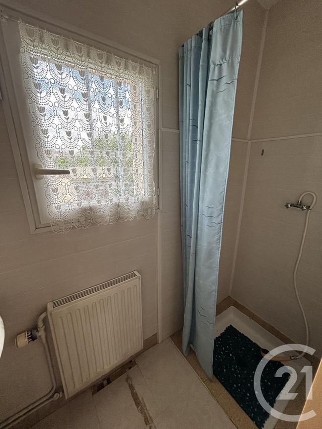 Maison &agrave; vendre - 5 pi&egrave;ces - 74 m2 - Montlucon - 03 - AUVERGNE