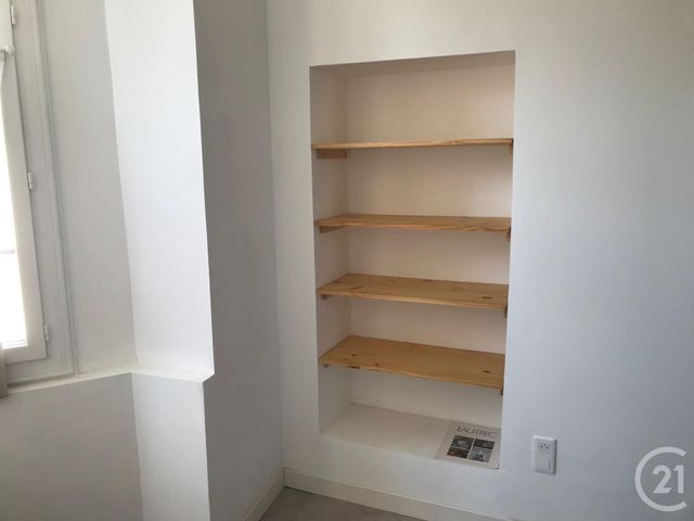 Appartement Studio &agrave; louer - 1 pi&egrave;ce - 29 m2 - Montlucon - 03 - AUVERGNE