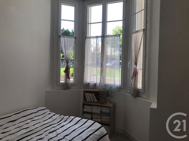 Appartement Studio &agrave; louer - 1 pi&egrave;ce - 29 m2 - Montlucon - 03 - AUVERGNE