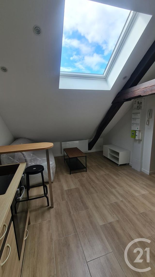 Appartement F1 &agrave; louer - 1 pi&egrave;ce - 18,61 m2 - Montlucon - 03 - AUVERGNE
