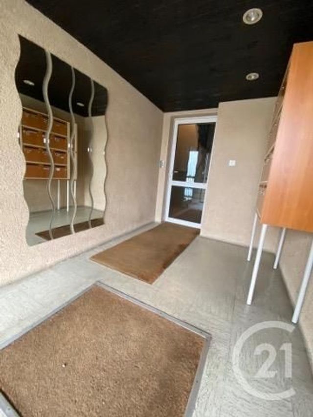Appartement Studio &agrave; louer - 1 pi&egrave;ce - 23 m2 - Desertines - 03 - AUVERGNE