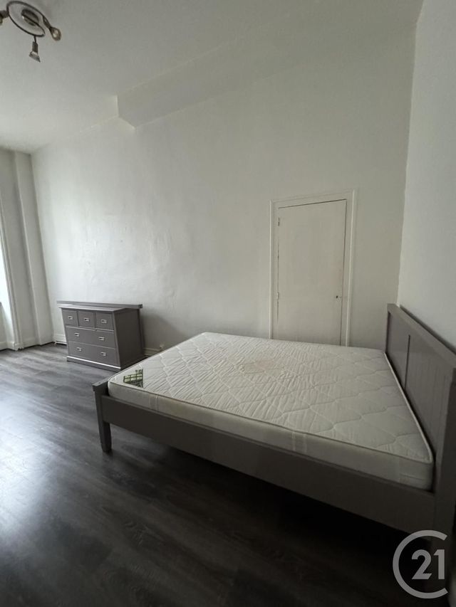 Appartement F3 &agrave; louer - 3 pi&egrave;ces - 77,84 m2 - Montlucon - 03 - AUVERGNE
