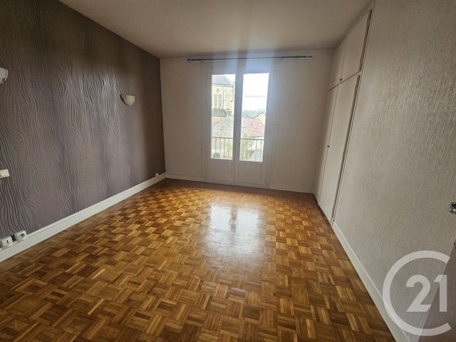 Appartement F2 &agrave; louer - 2 pi&egrave;ces - 51,97 m2 - Montlucon - 03 - AUVERGNE