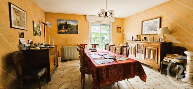 Maison &agrave; vendre - 8 pi&egrave;ces - 300 m2 - Montlucon - 03 - AUVERGNE