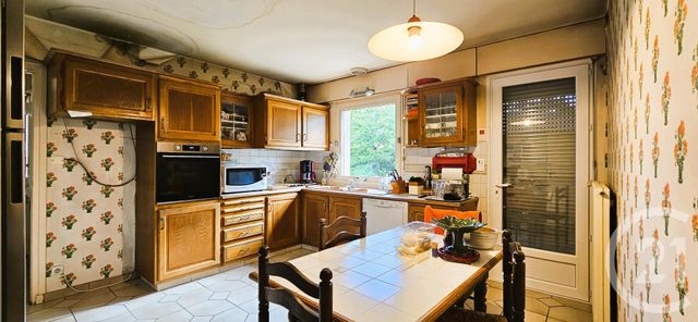 Maison &agrave; vendre - 8 pi&egrave;ces - 300 m2 - Montlucon - 03 - AUVERGNE
