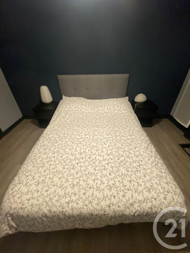 Appartement &agrave; louer - 2 pi&egrave;ces - 43,66 m2 - Montlucon - 03 - AUVERGNE