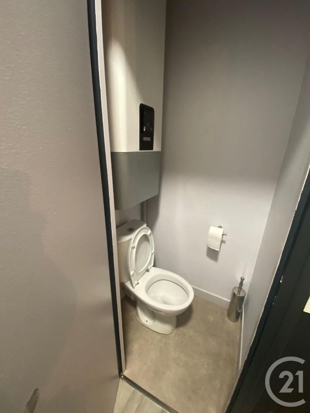 Appartement &agrave; louer - 2 pi&egrave;ces - 43,66 m2 - Montlucon - 03 - AUVERGNE