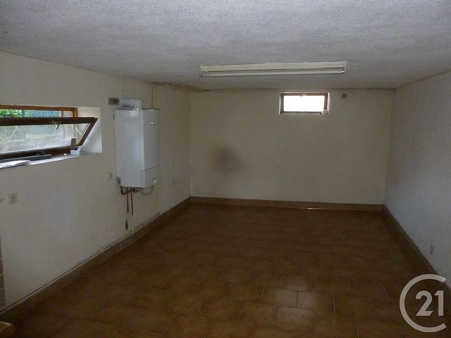 Maison &agrave; louer - 2 pi&egrave;ces - 70 m2 - Neris Les Bains - 03 - AUVERGNE