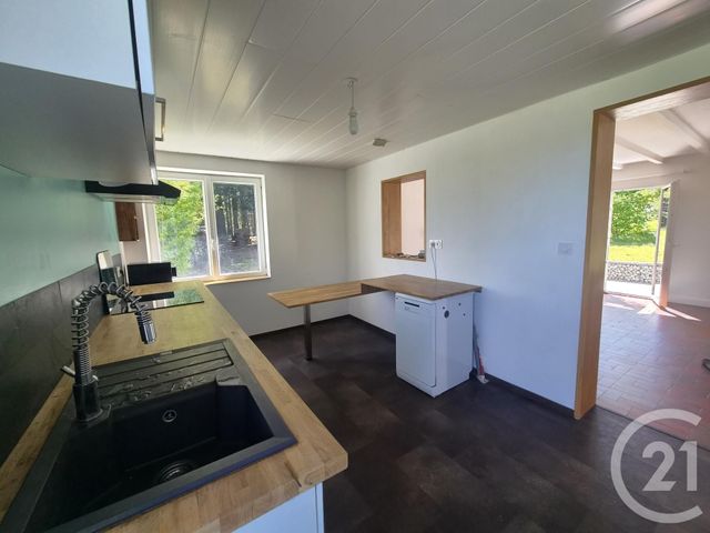 Maison &agrave; louer - 4 pi&egrave;ces - 104 m2 - Quinssaines - 03 - AUVERGNE