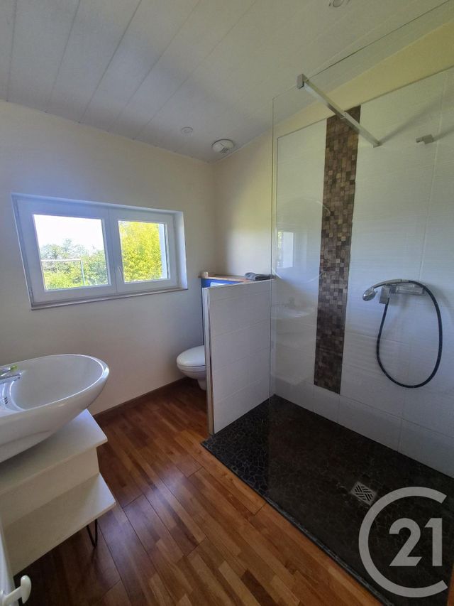 Maison &agrave; louer - 4 pi&egrave;ces - 104 m2 - Quinssaines - 03 - AUVERGNE