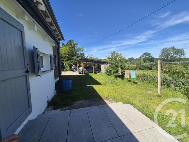 Maison &agrave; louer - 4 pi&egrave;ces - 104 m2 - Quinssaines - 03 - AUVERGNE