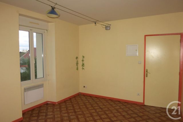 Appartement Autre &agrave; louer - 2 pi&egrave;ces - 37,97 m2 - Evaux Les Bains - 23 - LIMOUSIN