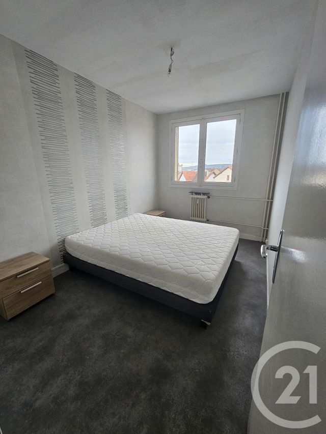 Appartement &agrave; louer - 3 pi&egrave;ces - 55,53 m2 - Montlucon - 03 - AUVERGNE