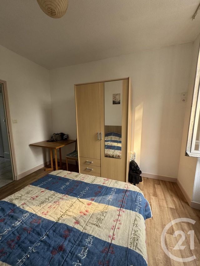 Appartement F3 &agrave; louer - 3 pi&egrave;ces - 58 m2 - Neris Les Bains - 03 - AUVERGNE