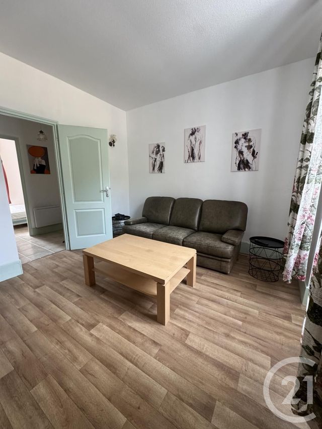 Appartement F3 &agrave; louer - 3 pi&egrave;ces - 58 m2 - Neris Les Bains - 03 - AUVERGNE