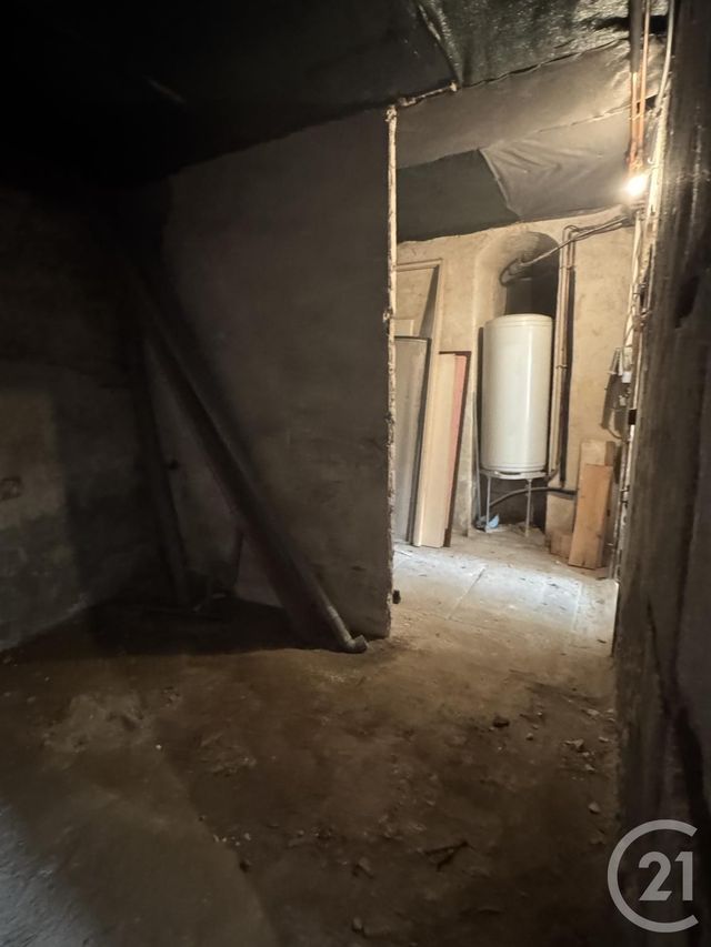Appartement F3 &agrave; louer - 3 pi&egrave;ces - 58 m2 - Neris Les Bains - 03 - AUVERGNE