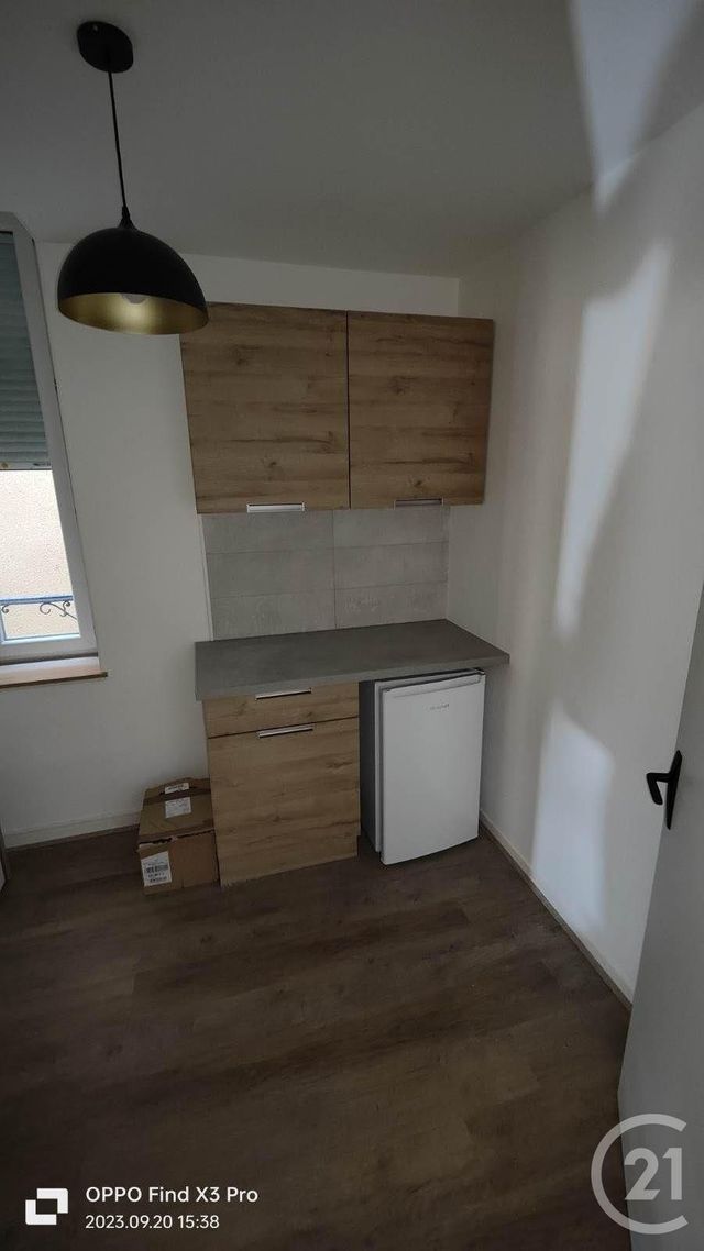 Appartement Studio &agrave; louer - 1 pi&egrave;ce - 30 m2 - Montlucon - 03 - AUVERGNE
