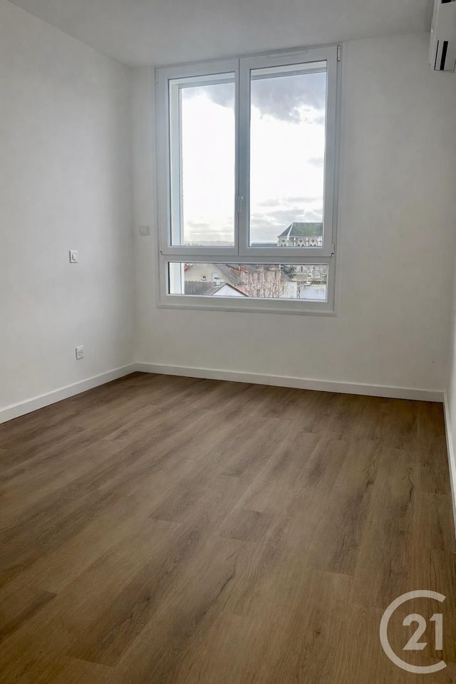 Appartement F3 &agrave; vendre - 3 pi&egrave;ces - 78,53 m2 - Montlucon - 03 - AUVERGNE
