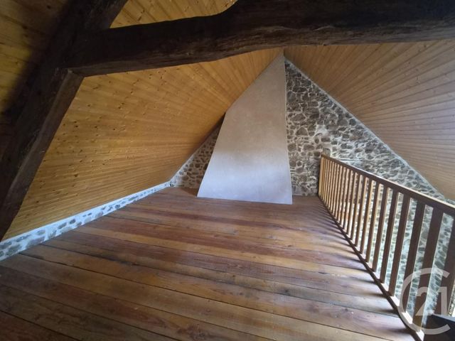 Maison &agrave; louer - 3 pi&egrave;ces - 57,20 m2 - Huriel - 03 - AUVERGNE